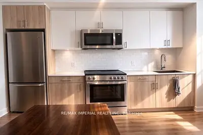 1195 The Queensway, Toronto W08, On, M8z 0h1