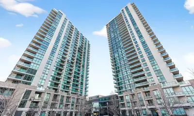 215 Sherway Gardens Road 2402, Toronto W08, On M9c 0a4
