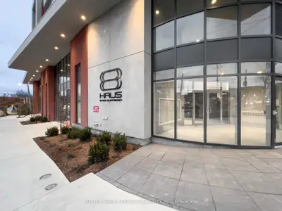 2433 Dufferin Street 505, Toronto W04, On M6e 0b4
