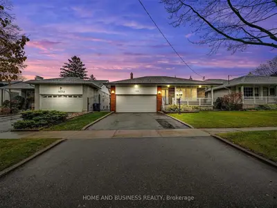 1648 Sunnycove Drive Upper, Mississauga, ON L4X 1B7