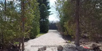 7406 17 Side Road, Halton Hills, On L7j 2m1