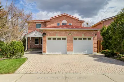 5073 Guildwood Way, Mississauga, On L5r 2r7