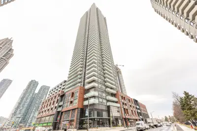 430 Square One Drive 1104, Mississauga, On L5b 0l6