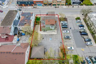 201 Queen Street S, Mississauga, On L5m 1l4