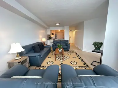 236 Albion Road #309, Toronto W10, On M9w 6a6