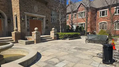 53 Village Centre Place #100, Mississauga, ON L4Z 1V9