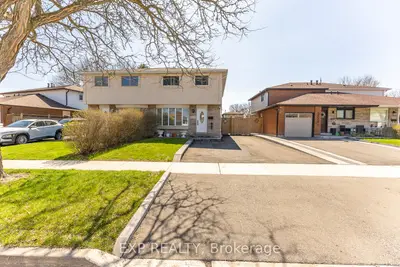 3270 Klaiman Drive, Mississauga, On L4y 3c8