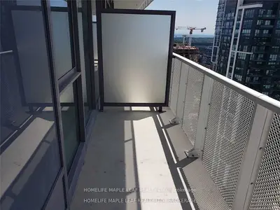 4065 Confederation Parkway 4101, Mississauga, On L5b 0l4