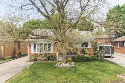 45 Churchill Crescent, Halton Hills, On L7g 2n2