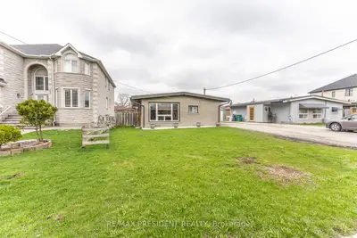 7648 Redstone Road, Mississauga, On L4t 2b9