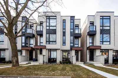 198 Mcroberts Avenue, Toronto W03, On M6e 4p5