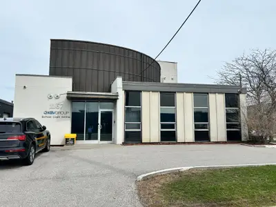 1167 Caledonia Road 200, Toronto W04, On M6a 2x1