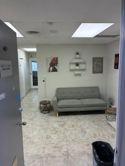 2141 Kipling Avenue 202-208, Toronto, On M9w 4k8