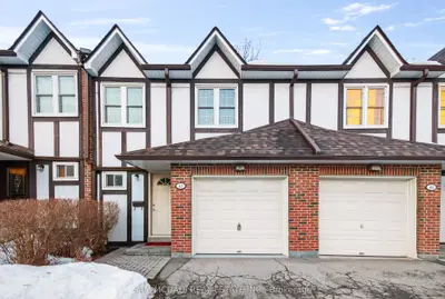 2120 Rathburn Road E 43, Mississauga, On L4w 2s8