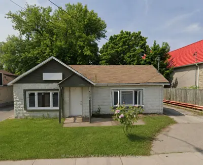 2574 Confederation Parkway, Mississauga, On L5b 1s2