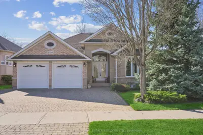 2428 Salcome Drive, Oakville, On L6h 7n5