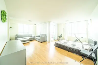 335 Rathburn Road W 711, Mississauga, On L5b 0c8