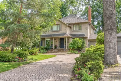 4 Baby Point Terrace, Toronto W02, On M6s 4s4