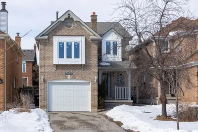 2453 Strathmore Crescent, Mississauga, On L5m 5k9