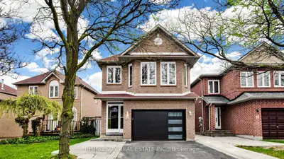 10 Cedarwood Crescent, Brampton, On L6x 4k1