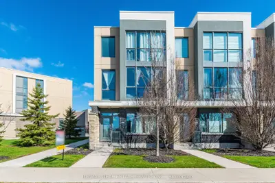 120 Little Creek Road 1, Mississauga, On L5r 0e9