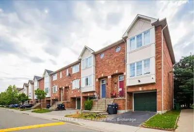 80 Acorn Place 81, Mississauga, On L4z 4c9