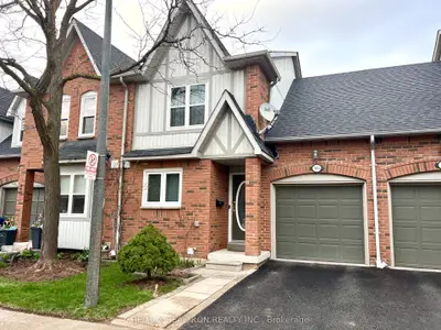 5865 Dalebrook Crescent 36b, Mississauga, On L5m 5x1