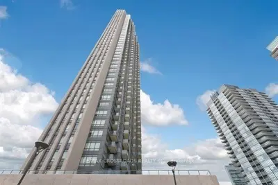 36 Park Lawn Road 1210, Toronto W06, On M8y 3h8