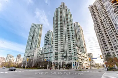 3939 Duke Of York Boulevard 1909, Mississauga, On L5b 4n2