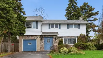 525 Grand Boulevard, Oakville, On L6h 1p4