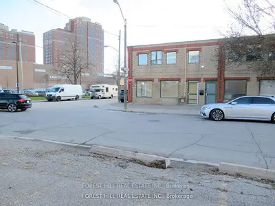26 Cawthra Avenue 1, Toronto W02, On M6n 5b3