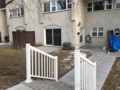 3050 Constitution Boulevard 11, Mississauga, On L4y 3x7