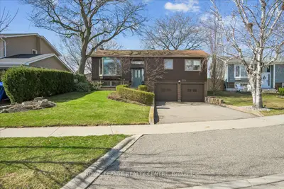3232 Crosstree Court, Mississauga, On L5l 1g7