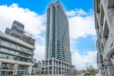 16 Brookers Lane 1510, Toronto W06, On M8v 0a5