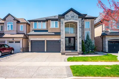 4689 Leanna Heights Road, Burlington, On L7m 0g3