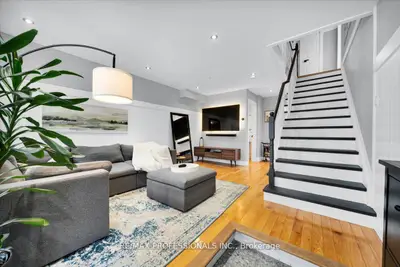 514 Thelma Street, Burlington, On L7l 6w8