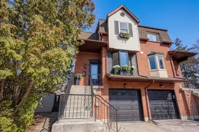 7 Normandy Place, Oakville, On L6k 1r9