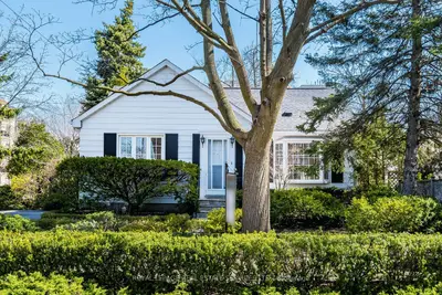 115 Wilson Street, Oakville, On L6k 3g7