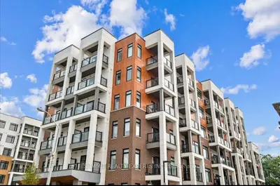 135 Canon Jackson Drive 607, Toronto W04, On M6m 0c3