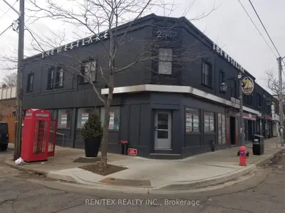 2847 Lake Shore Boulevard W, Toronto W06, On L4h 0p6