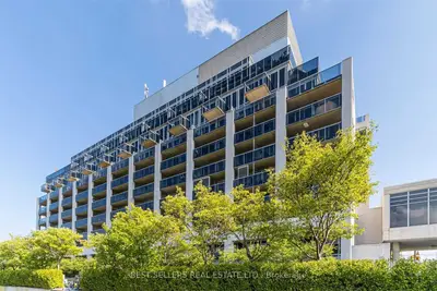 #715 1040 The Queensway, Toronto W08, On, M8z 0a7