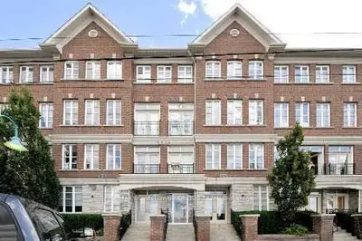 3531 Lakeshore Boulevard W 311, Toronto W06, On M8w 1p4