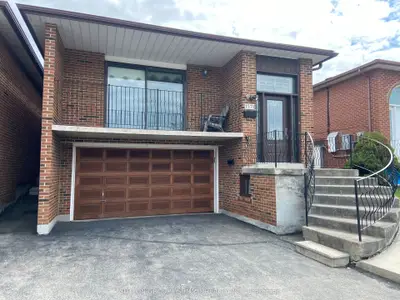 1571 Corkstone Glade, Mississauga, On L4w 2e8