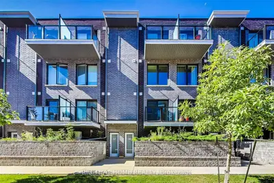 2059 Weston Road 38, Toronto W04, On M9n 1x7