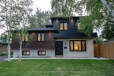58 Carsbrooke Road, Toronto W08, On M9c 3c5