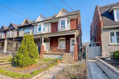 96 Wiltshire Avenue Lower, Toronto W03, On M6n 2v9