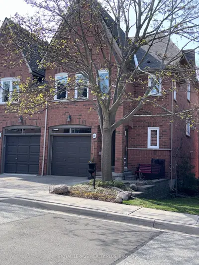 928 Queen Street W 30c, Mississauga, On L5h 4k5