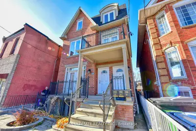 846 Ossington Avenue 2nd Floor, Toronto W02, On M6g 3v1