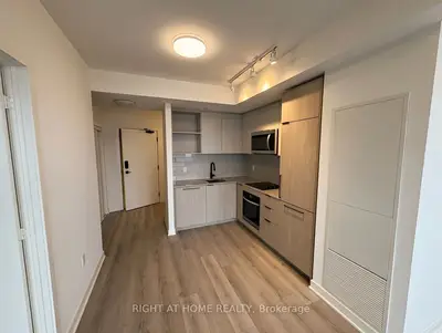 1185 Dupont Street 1303, Toronto W02, On M6h 0g5