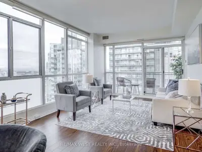 225 Webb Drive 3004, Mississauga, On L5b 4p2